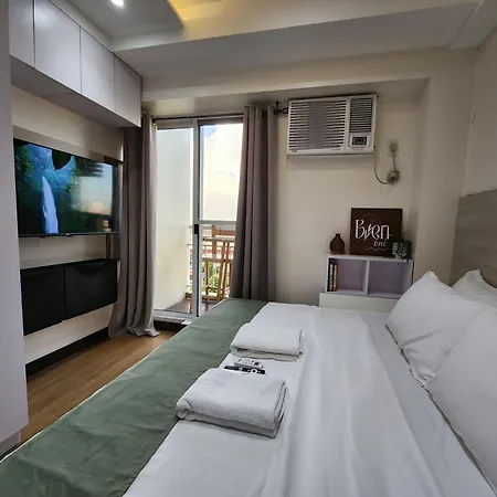 1Bedroom Apt At The Celandine Near Ayala Mall Cloverleaf -