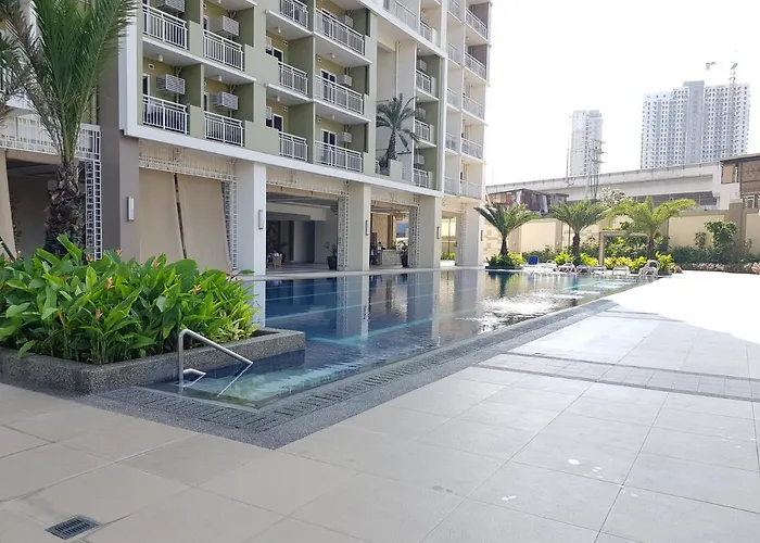 Apartment 1bedroom At The Celandine Near Ayala Mall Cloverleaf - *
