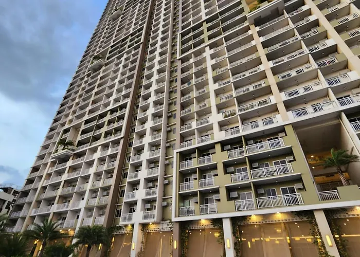 1bedroom At The Celandine Near Ayala Mall Cloverleaf - *