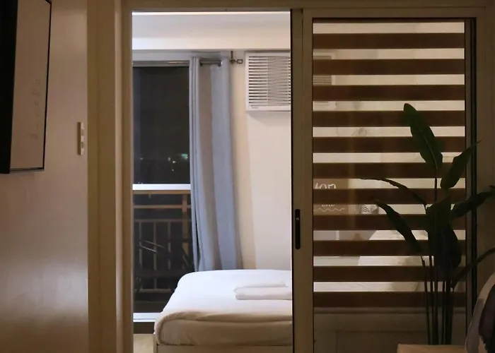 1bedroom At The Celandine Near Ayala Mall Cloverleaf - Apartment *